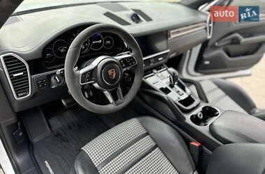 Внедорожник / Кроссовер Porsche Cayenne Coupe 2019 в 