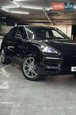 Позашляховик / Кросовер Porsche Cayenne Coupe 2021 в 
