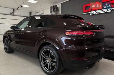 Внедорожник / Кроссовер Porsche Cayenne Coupe 2021 в 