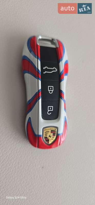 Внедорожник / Кроссовер Porsche Cayenne Coupe 2023 в Киеве