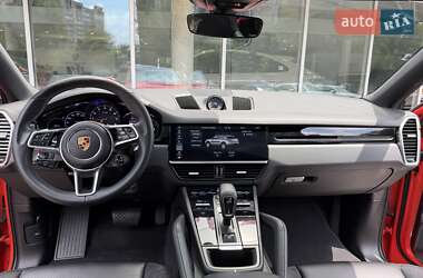 Внедорожник / Кроссовер Porsche Cayenne Coupe 2019 в 