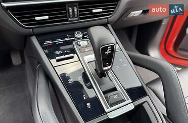 Внедорожник / Кроссовер Porsche Cayenne Coupe 2019 в 