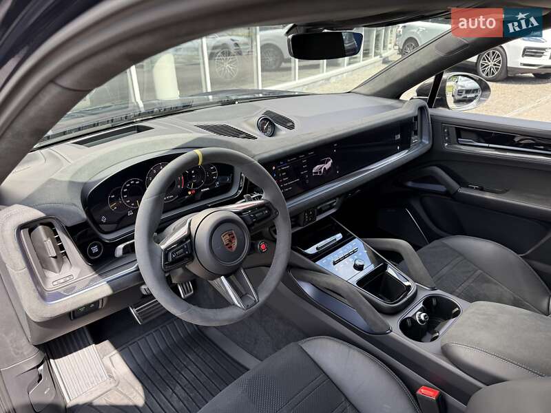 Позашляховик / Кросовер Porsche Cayenne Coupe 2024 в Дніпрі фото 13 Позашляховик / Кросовер Porsche Cayenne Coupe 2024 в Дніпрі