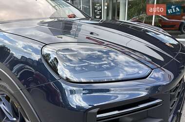 Внедорожник / Кроссовер Porsche Cayenne Coupe 2024 в 