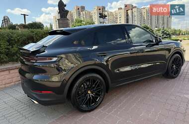 Внедорожник / Кроссовер Porsche Cayenne Coupe 2024 в 