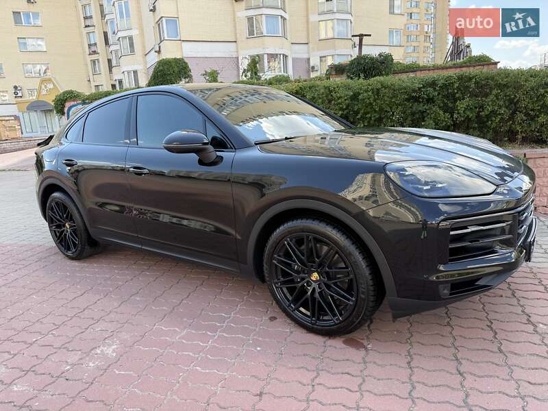 Позашляховик / Кросовер Porsche Cayenne Coupe 2024 в Києві