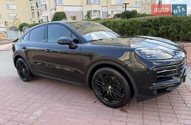 Внедорожник / Кроссовер Porsche Cayenne Coupe 2024 в 