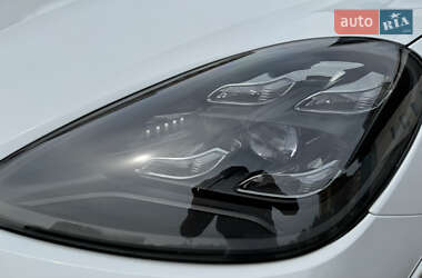 Внедорожник / Кроссовер Porsche Cayenne Coupe 2019 в 
