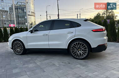 Внедорожник / Кроссовер Porsche Cayenne Coupe 2019 в 