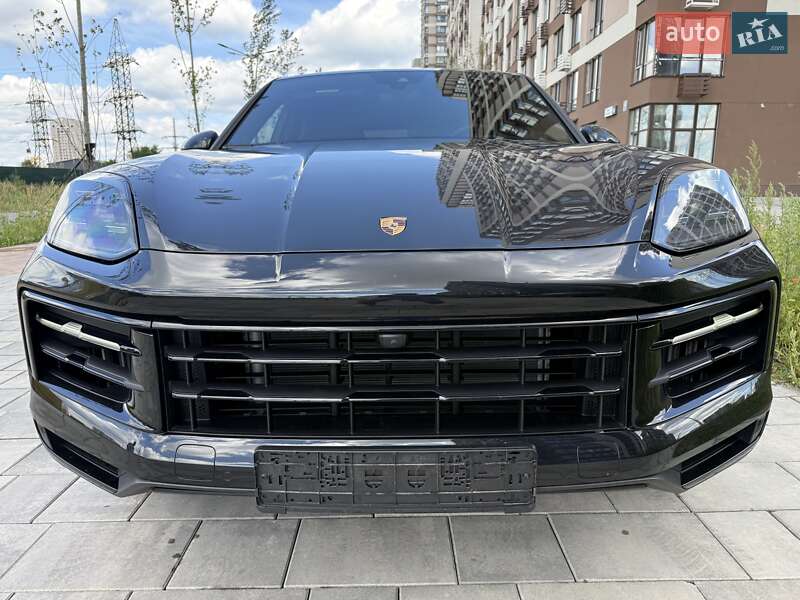 Позашляховик / Кросовер Porsche Cayenne Coupe 2024 в Києві