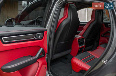 Внедорожник / Кроссовер Porsche Cayenne Coupe 2021 в 