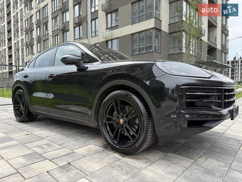 Позашляховик / Кросовер Porsche Cayenne Coupe 2024 в Києві