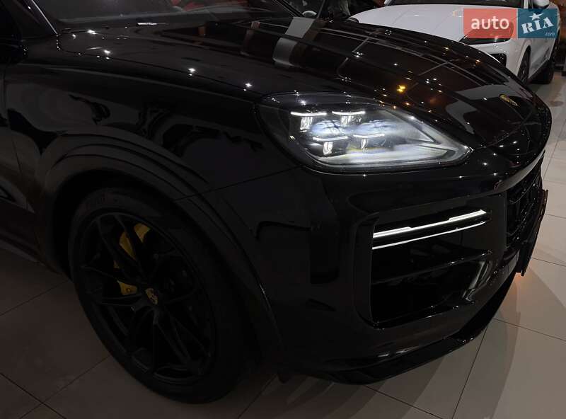 Внедорожник / Кроссовер Porsche Cayenne Coupe 2023 в Одессе