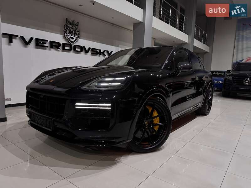 Porsche Cayenne Coupe 2023