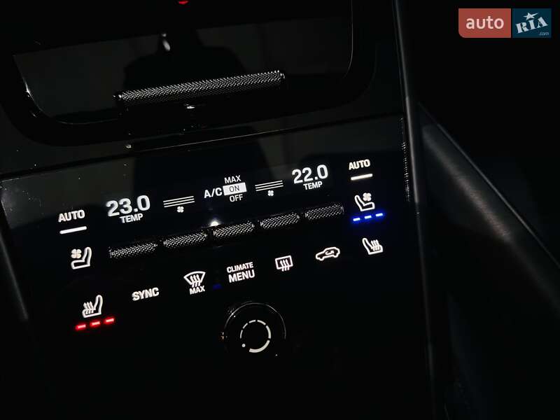 Внедорожник / Кроссовер Porsche Cayenne Coupe 2023 в Одессе