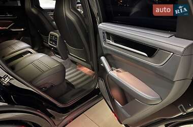 Внедорожник / Кроссовер Porsche Cayenne Coupe 2023 в 