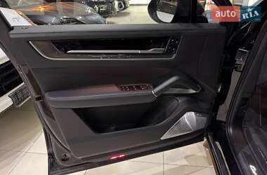 Внедорожник / Кроссовер Porsche Cayenne Coupe 2023 в 