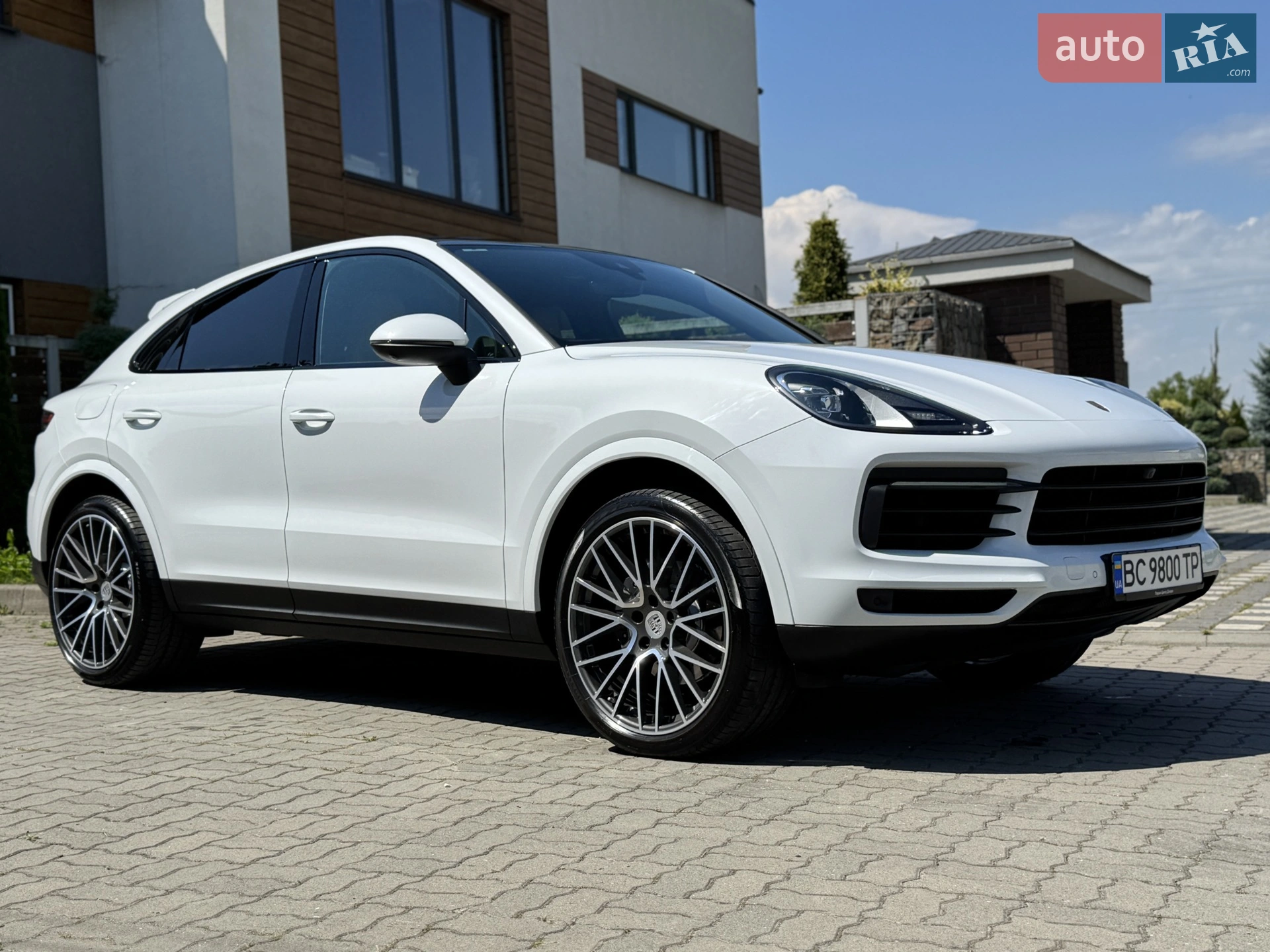 2019 Porsche Cayenne Coupe - мініатюра 23