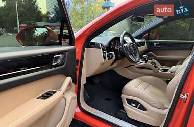 Внедорожник / Кроссовер Porsche Cayenne Coupe 2020 в 