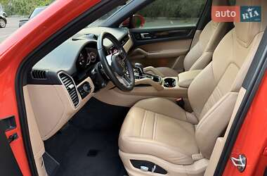 Внедорожник / Кроссовер Porsche Cayenne Coupe 2020 в 