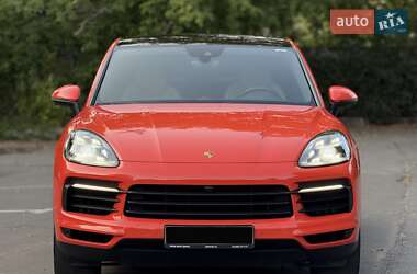Внедорожник / Кроссовер Porsche Cayenne Coupe 2020 в 