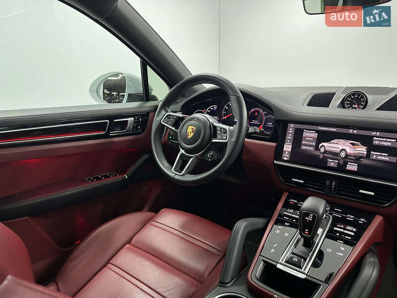 Внедорожник / Кроссовер Porsche Cayenne Coupe 2021 в Одессе