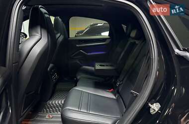 Внедорожник / Кроссовер Porsche Cayenne Coupe 2023 в 