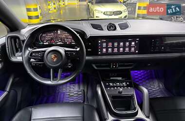 Внедорожник / Кроссовер Porsche Cayenne Coupe 2023 в 