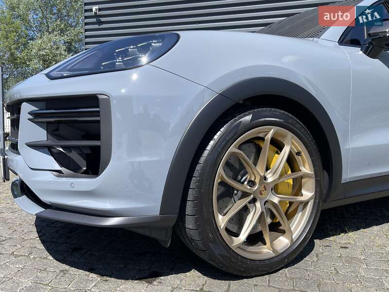 Внедорожник / Кроссовер Porsche Cayenne Coupe 2024 в Харькове