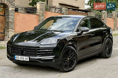 Внедорожник / Кроссовер Porsche Cayenne Coupe 2023 в Киеве