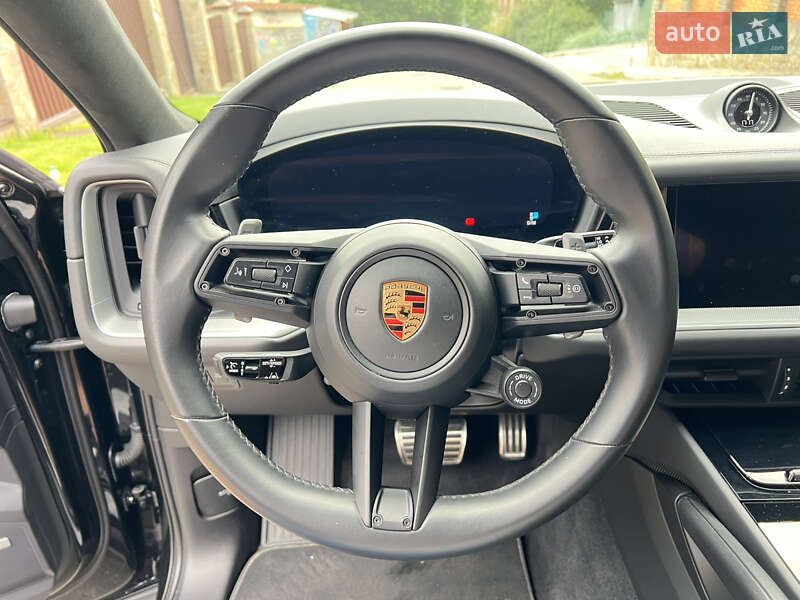 Внедорожник / Кроссовер Porsche Cayenne Coupe 2023 в Киеве