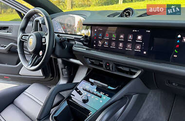 Внедорожник / Кроссовер Porsche Cayenne Coupe 2023 в 