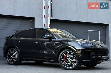 Внедорожник / Кроссовер Porsche Cayenne Coupe 2024 в 