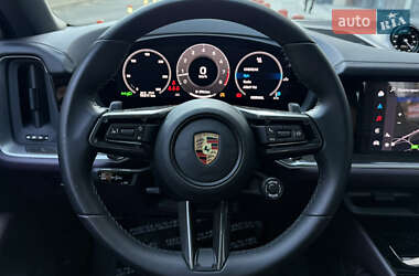 Внедорожник / Кроссовер Porsche Cayenne Coupe 2024 в 