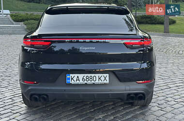 Внедорожник / Кроссовер Porsche Cayenne Coupe 2021 в 