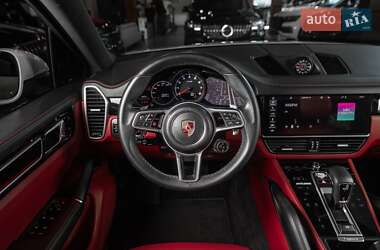 Внедорожник / Кроссовер Porsche Cayenne Coupe 2021 в 