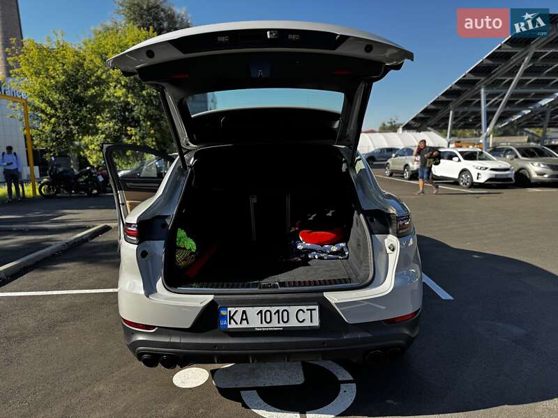 Внедорожник / Кроссовер Porsche Cayenne Coupe 2021 в Киеве
