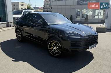 Внедорожник / Кроссовер Porsche Cayenne Coupe 2024 в Киеве