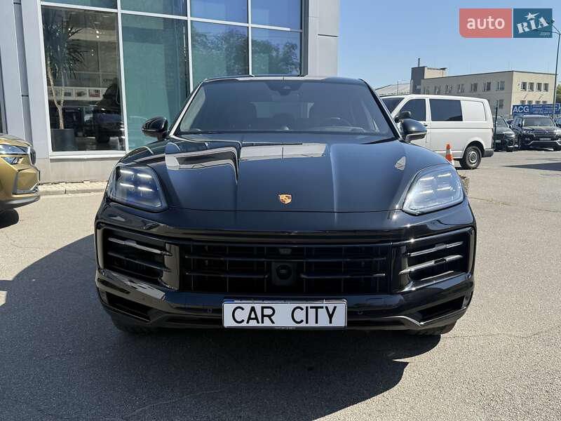 Позашляховик / Кросовер Porsche Cayenne Coupe 2024 в Києві