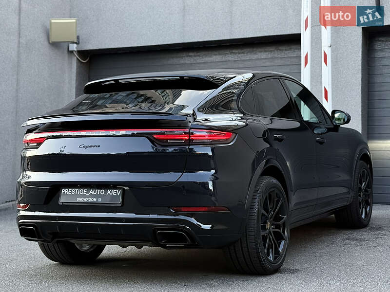 Внедорожник / Кроссовер Porsche Cayenne Coupe 2023 в Киеве
