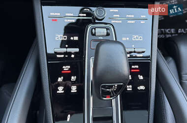 Внедорожник / Кроссовер Porsche Cayenne Coupe 2023 в 