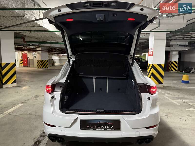 Внедорожник / Кроссовер Porsche Cayenne Coupe 2019 в Киеве