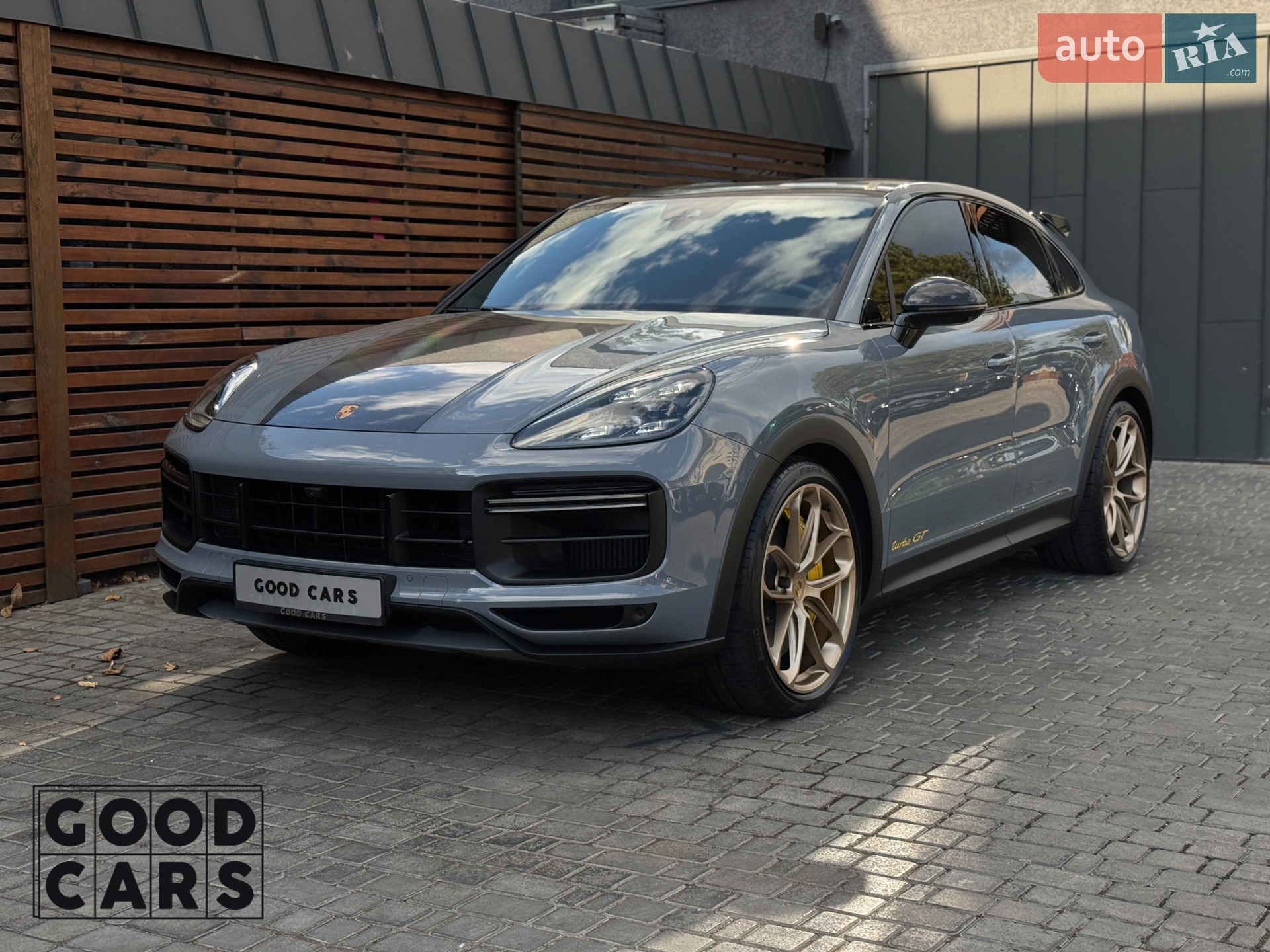 2023 Porsche Cayenne Coupe - мініатюра 4