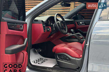 Внедорожник / Кроссовер Porsche Cayenne Coupe 2023 в 
