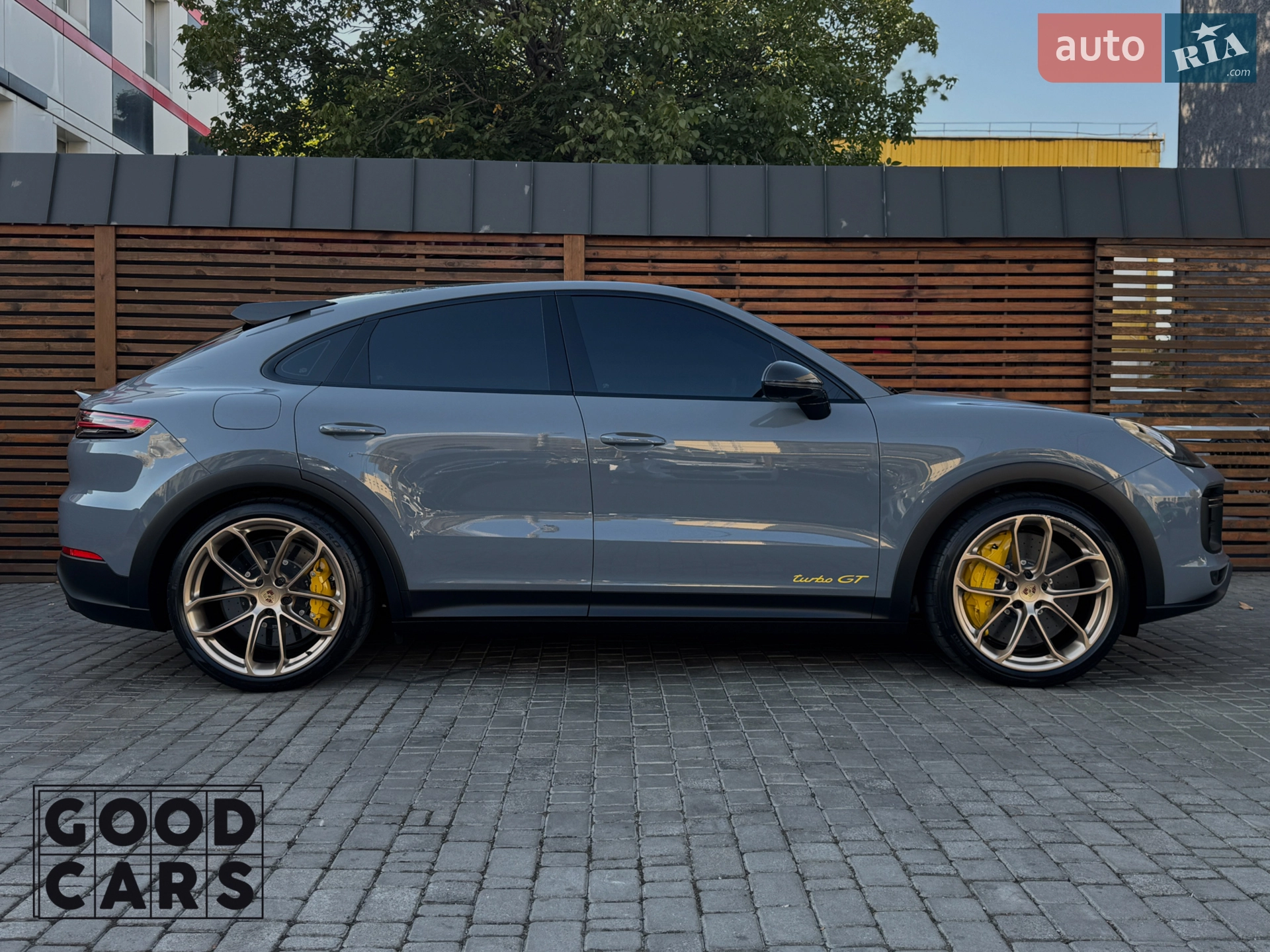 2023 Porsche Cayenne Coupe - мініатюра 9