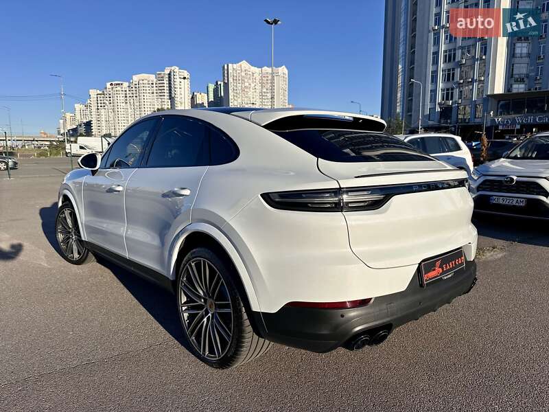 Внедорожник / Кроссовер Porsche Cayenne Coupe 2019 в Киеве