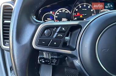 Внедорожник / Кроссовер Porsche Cayenne Coupe 2019 в 