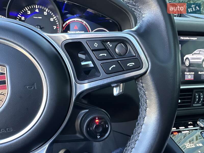 Внедорожник / Кроссовер Porsche Cayenne Coupe 2019 в Киеве