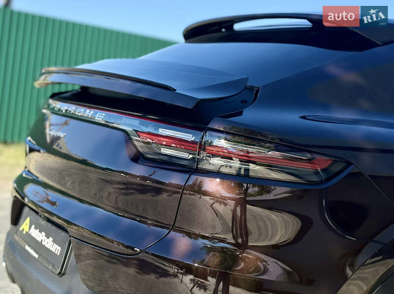 Позашляховик / Кросовер Porsche Cayenne Coupe 2019 в Києві