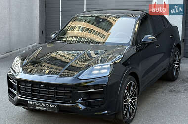 Позашляховик / Кросовер Porsche Cayenne Coupe 2024 в 